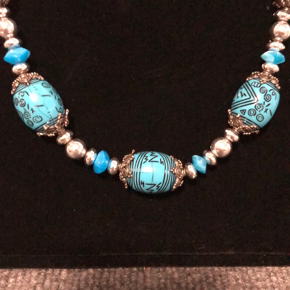 Blue & Silver Necklace - Picture 2 of 6